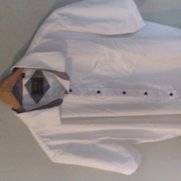 Flex Men’s White Short Sleeve Button-Up Shirt 2XL Stylish, Versatile, Make Offer - Picture 2 of 5